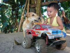 Din-Din, Pandak and Dirtmobile!