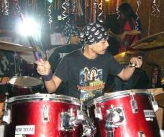 Boie on Drums - Perfect Strangers Band Live at Amazonia