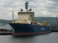 Alcatel-Lucent cable ship, c.s. Ile de Batz at Subic