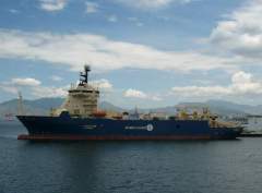 Alcatel-Lucent cable ship, c.s. Ile de Batz at Subic