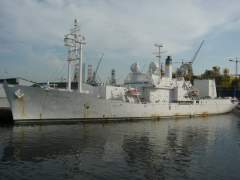 US Naval Ship, Observation Island 002.jpg