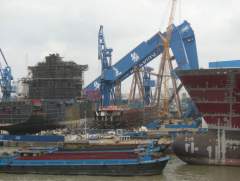 Shipbuilding incident in China - Gantry crane collapse