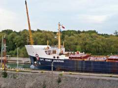 Safety Barrier Being Lowered