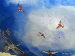 MAlba na stropě domku