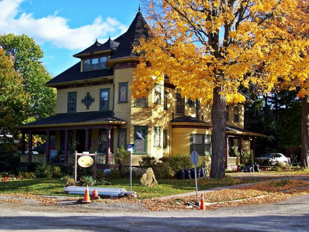 Tourist Home At Gananoque Ontario Member's own albums