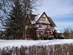 Europian Style Home At Napanee Ontario