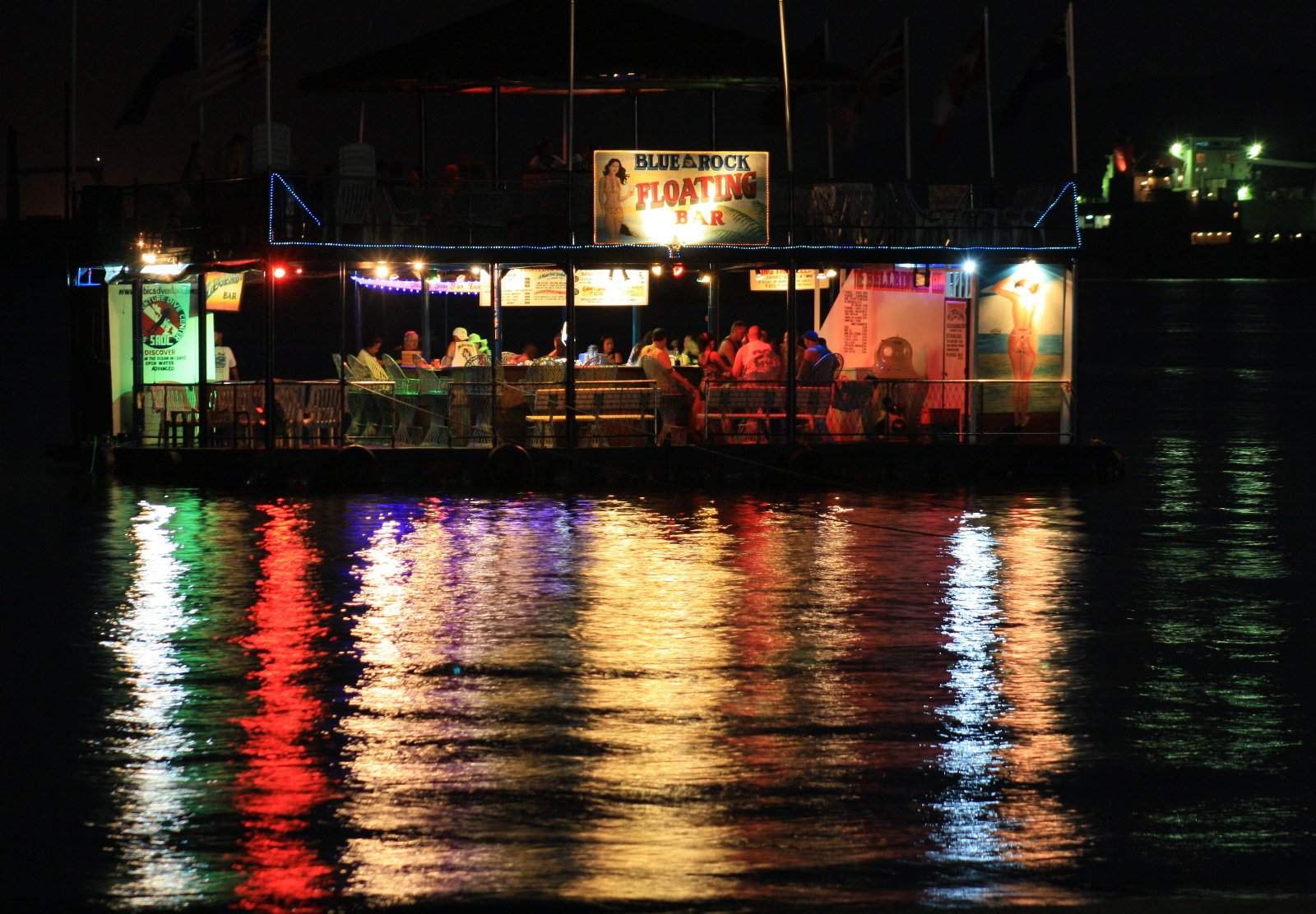 Reduced image file Floating Restaurant, Blue Rock Resort, Barretto, Olongapo, Philippines 001