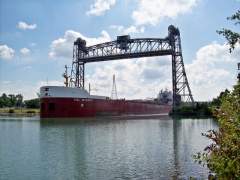 CSL NIAGARA Passing Under Glendale Lift Bridge