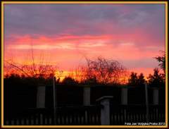 Dubnové svítání nad Prahou