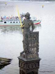 Bruncvik - legentardni socha u Karlova mostu