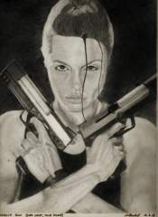 lara croft-angelina jolie