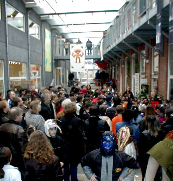 e-book-randers-a-lot-of-people.jpg