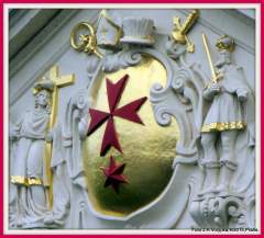Křížovníci s červenou hvězdou - řád