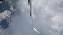 Skimming through the clouds, on the way into Bangkok