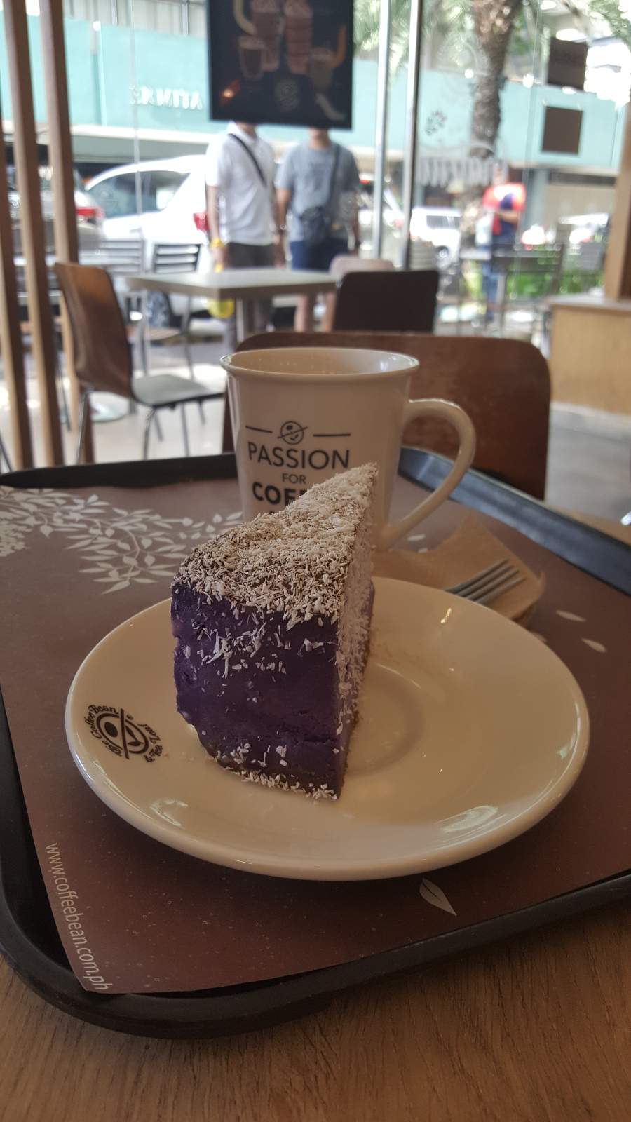 Afternoon coffee and cake at CBTL Roxas Blvd, Manila