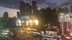 Bangkok - Prompong in the twilight zone