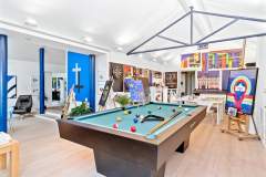Kreativ - Creative arts studio and games room