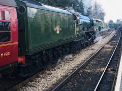 Flying Scotsman pulling in to Ropley
