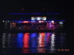 Floating Bar