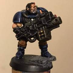 Crimson Fists Scout with Heavy Bolter